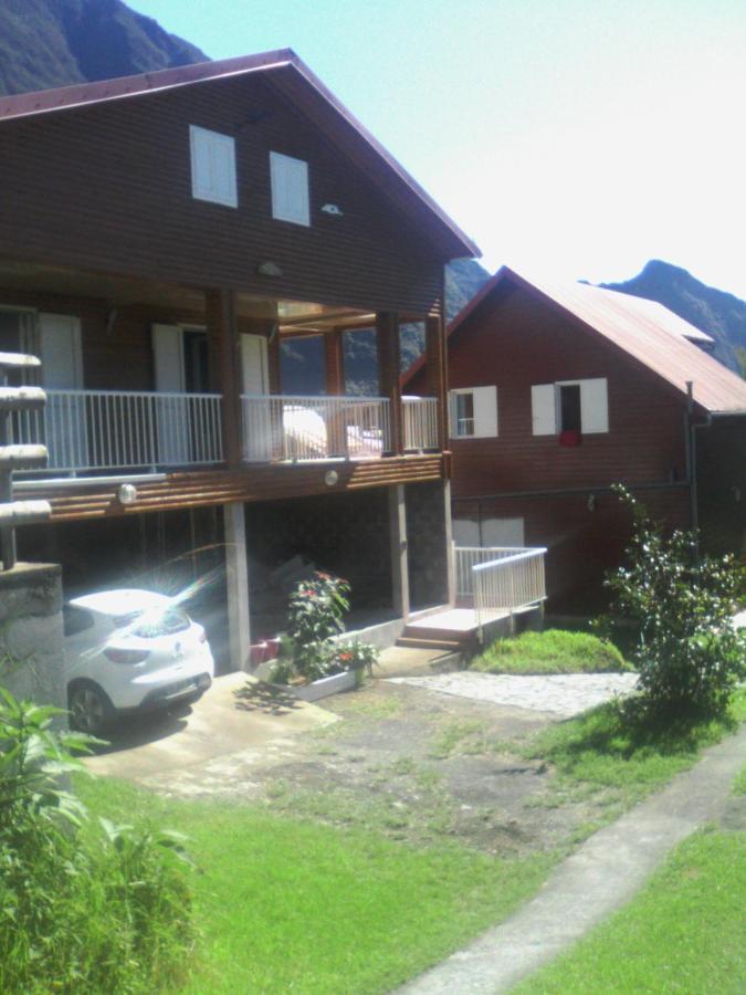 Le Jean Robert Bed & Breakfast Салази Екстериор снимка