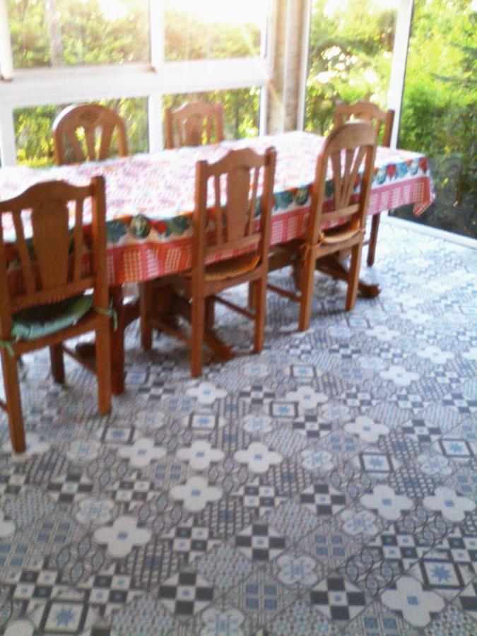 Le Jean Robert Bed & Breakfast Салази Екстериор снимка